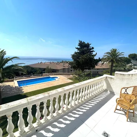 Mila Adosado Vistas Al Mar Holiday home *